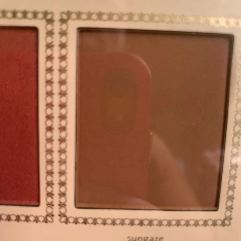 Jouer Gather & Glow Face Palette - Champagne & Macarons - Picture 5 of 10